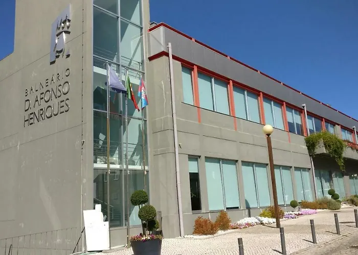 Refugio Da - Refuge Of The Village *